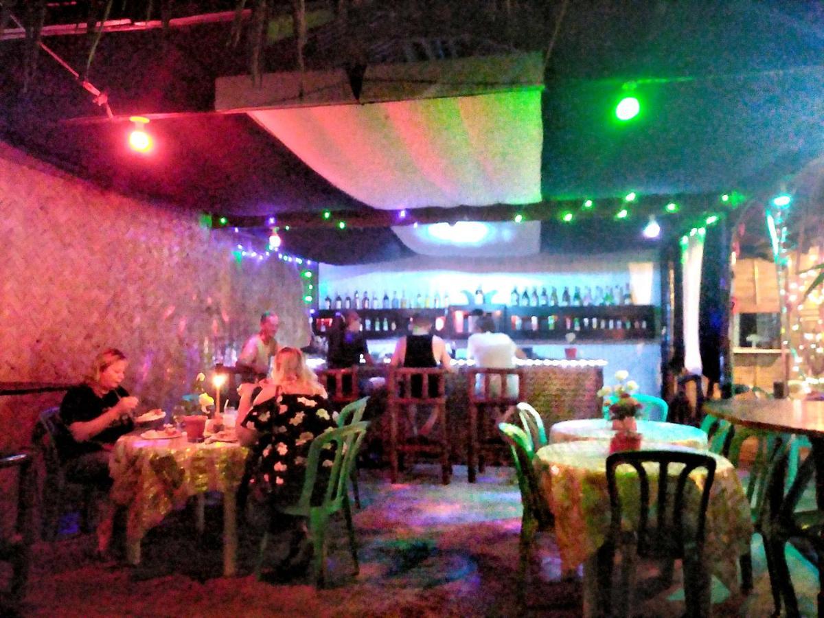 Why Not Restobar Cottages Сабанґ Екстер'єр фото